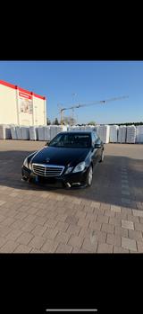 Mercedes-Benz E 350 CGI BlueEFFICIENCY -