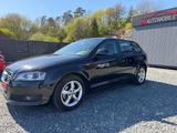 Audi A3 Sportback 1.4 TFSI KLIMAA/Bi-XENON - Audi A3 mit Benzin-Antrieb: Kleinwagen
