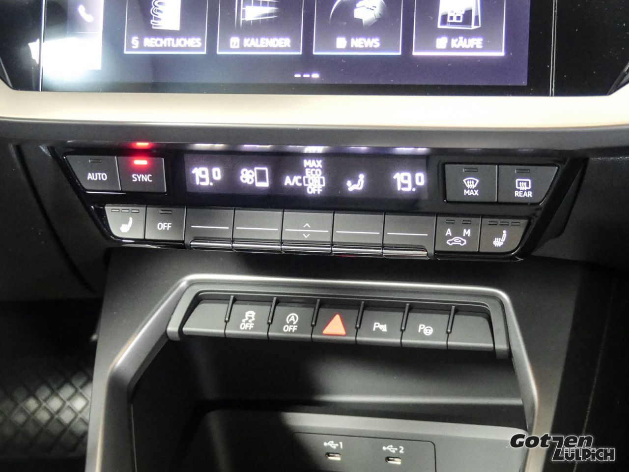 Fahrzeugabbildung Audi A3 Sportback 35 TFSI S line S tronic Navi Sitzh.