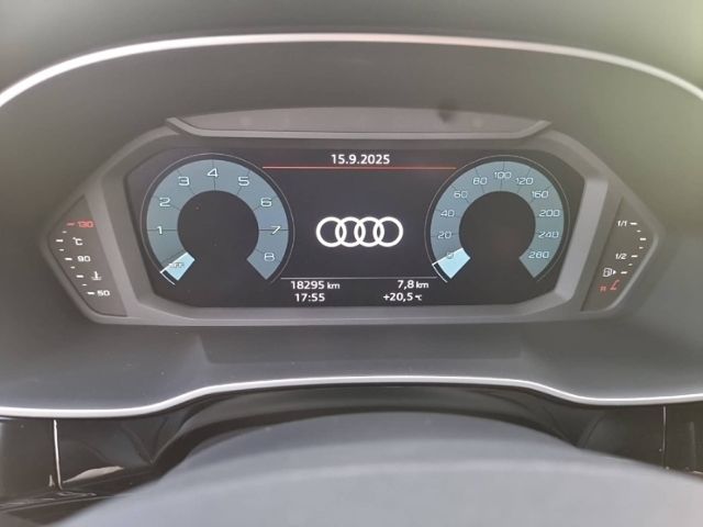 Fahrzeugabbildung Audi Q3 1.5 35 TFSI S LINE LED NAVI SHZ AHK KAMERA BR
