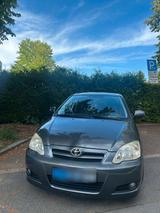 Toyota Corolla Grau Manuell - Toyota Corolla in Solingen