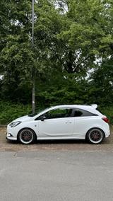 Opel Corsa E OPC-Line, Recaro Sportsitze - Opel Corsa Sport mit Benzin-Antrieb