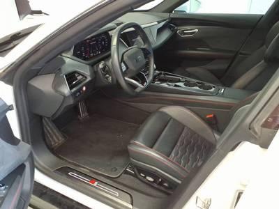 Audi e-tron GT S 5JGar 360° 4xSHZ Massage LM21 Remote