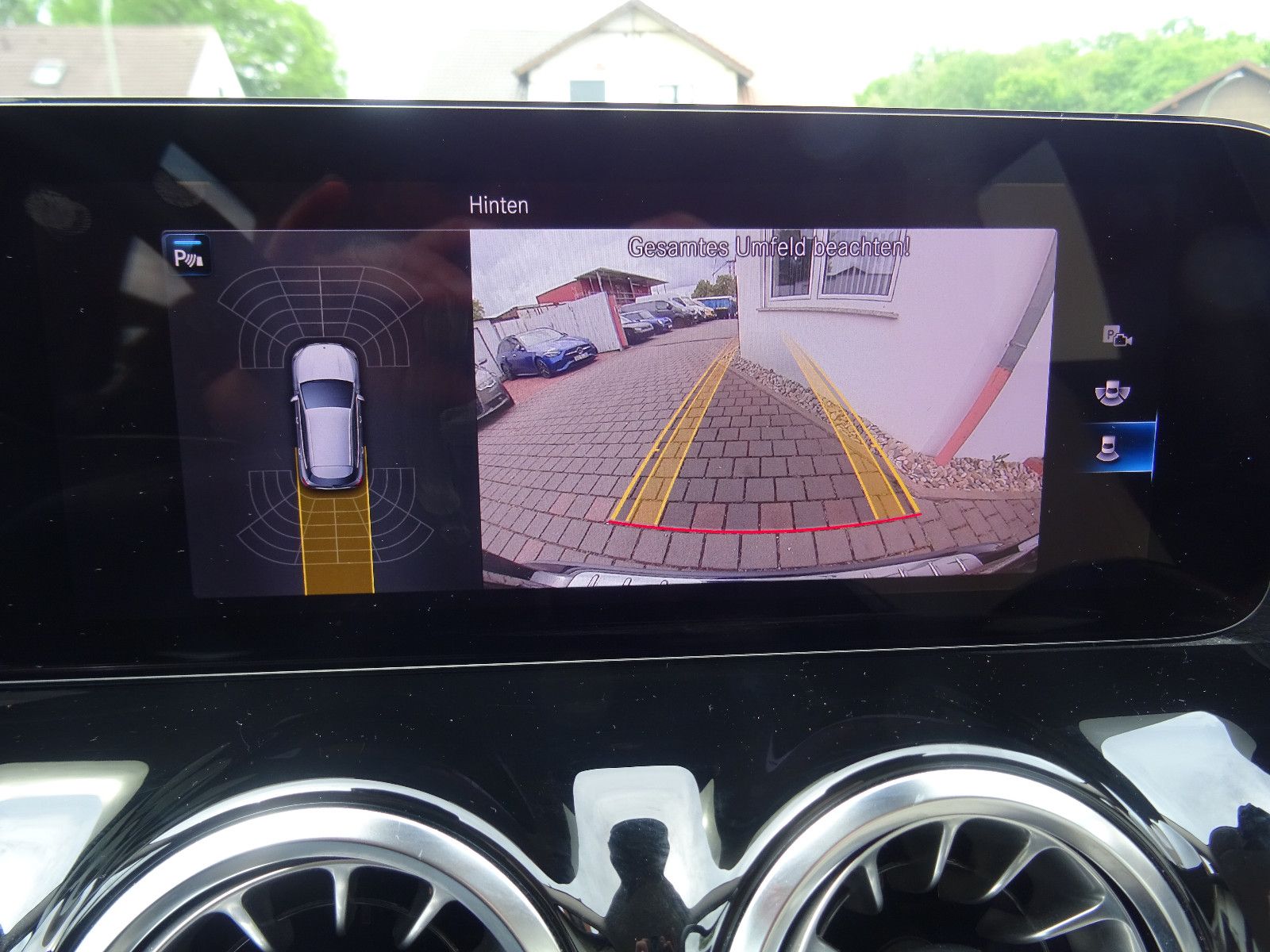 Mercedes-Benz GLA 180 Progressive Leder LED Temp Garantie foto 13