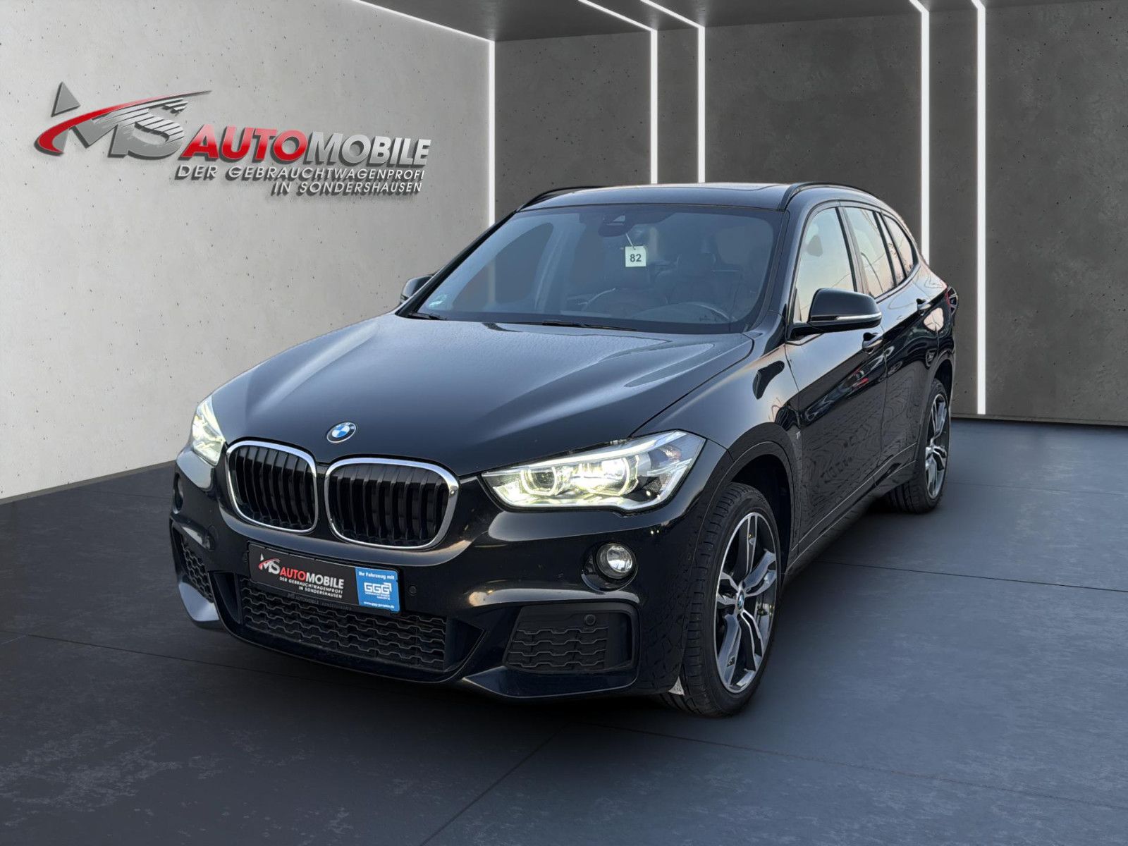 BMW X1 xDrive 25d M Sport+LED+HUD+PANO+KAMERA+LEDER
