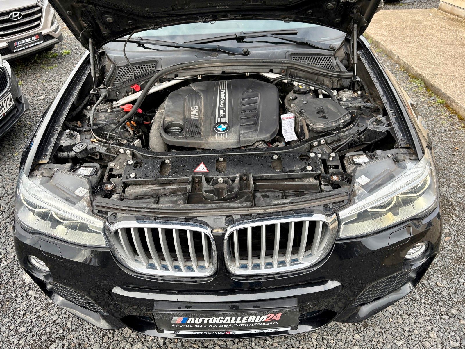 Fahrzeugabbildung BMW X3 xDrive35d Sport-Aut. M SPORTPAKET Navi Leder
