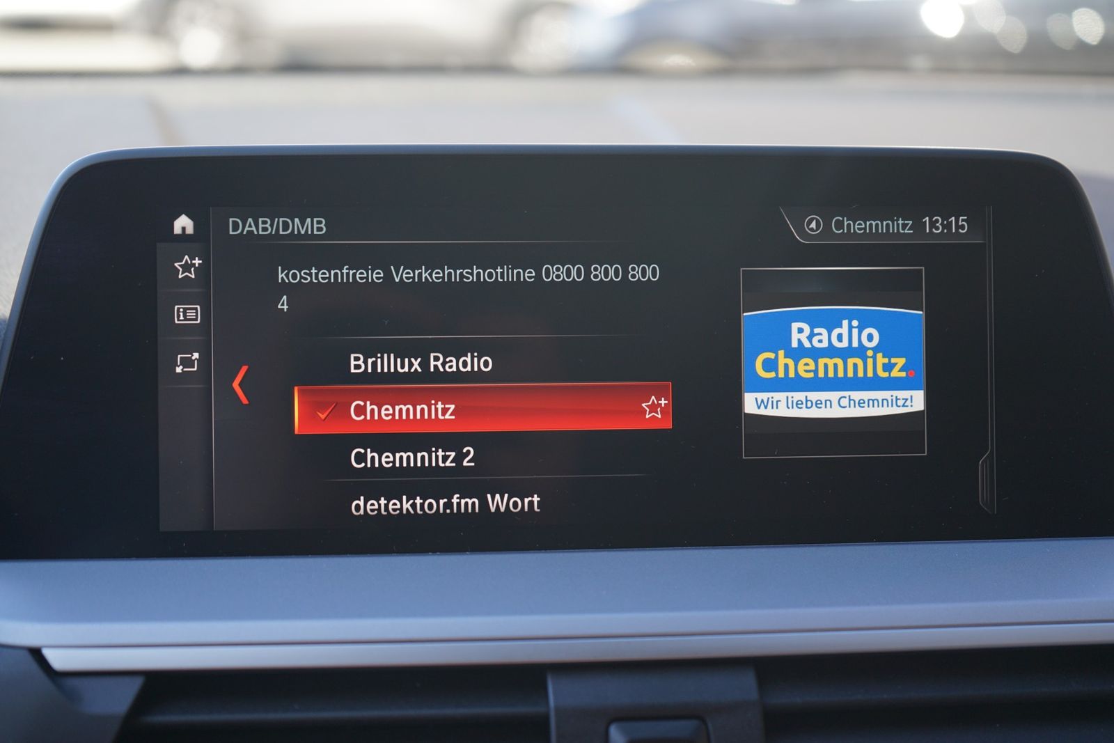 BMW X3 xDrive 20 i Advantage Xenon Navi Sitzheizung foto 13