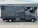 Mercedes-Benz Sprinter 3L V6,2-Pferdetransporter m.kl. Wohnung - Tier-/Pferdetransport 3 pferde