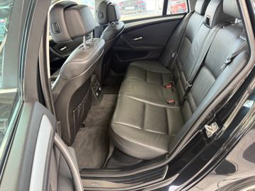 BMW 523 - 9