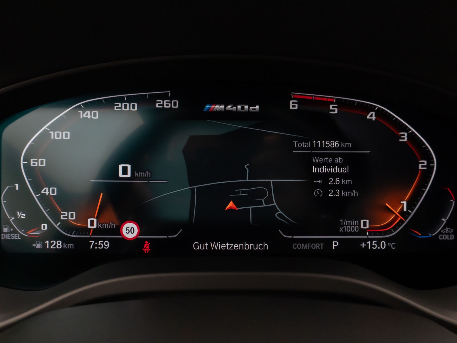 Fahrzeugabbildung BMW X3 M40d Kamera Laser HUD DAB H/K AHK Komfort 20"