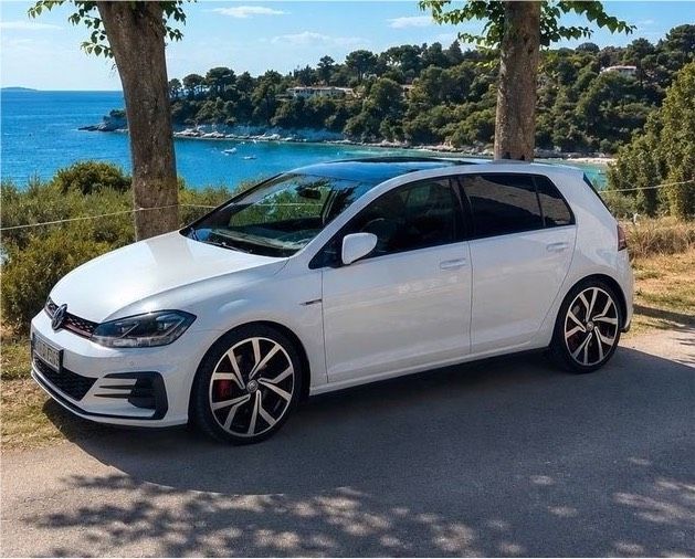 Image of Volkswagen Golf