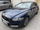 Jaguar XF 20d 180PS Prestige Automatik  - Jaguar XF von privat