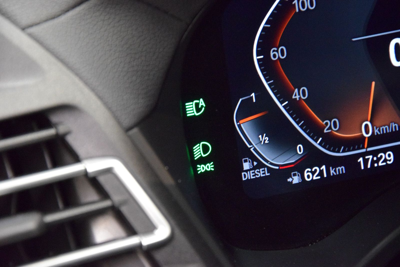 Fahrzeugabbildung BMW X4 xDrive 30 d M Sport Pano HuD Laser ACC AHK