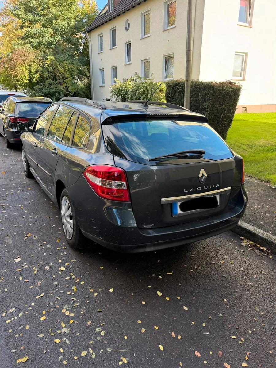 Renault Laguna 2009 — photo 6