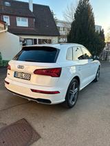 Audi SQ5 3.0 TFSI tiptronic quattro  - Audi SQ5 Gebrauchtwagen in Stuttgart