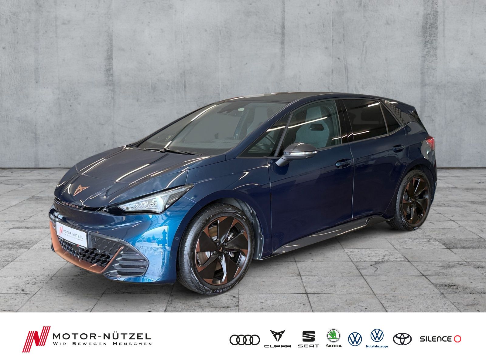 Cupra Born 170 kW (62kWh) 5JG+LED+NAVI+PANO+BEATS+360°