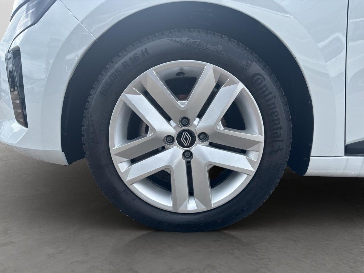 Renault Clio - Bild 4