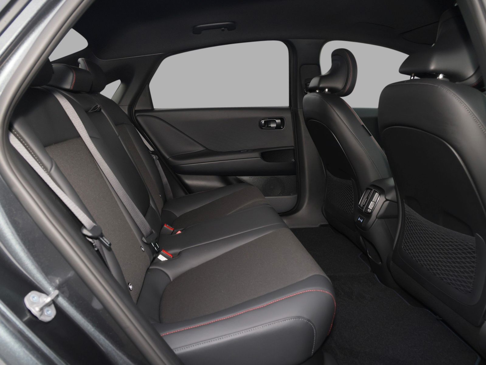 Hyundai IONIQ 6 – Bild 9