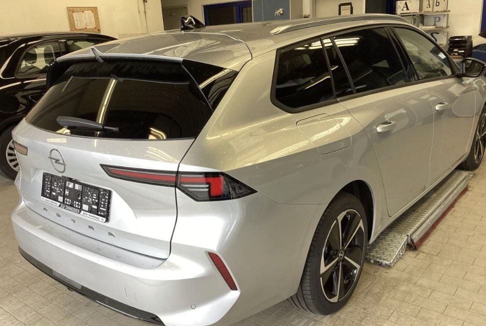 Fahrzeugabbildung Opel Astra L ST 1.5D ELEGANCE NAVI/LED/SHZ/VIRTU.