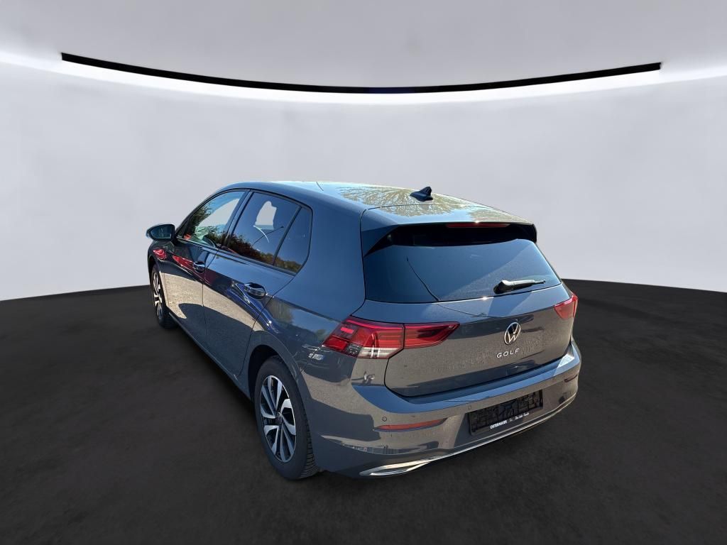 Volkswagen Golf - Bild 4