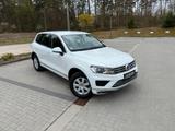 Volkswagen Touareg 3.0 V6 TDI Wartung und TUV Frisch - Volkswagen Touareg: W