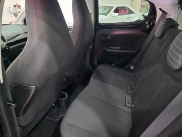 Peugeot 108 - 7