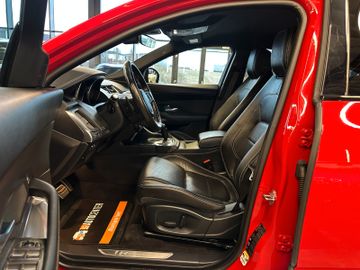 Jaguar E-PACE *R-Dynamic*S AWD*Kamera*Leder*