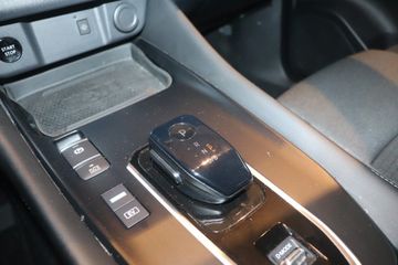 Fotografie des Nissan Qashqai 1.5 VC-T e-Power N-Connecta