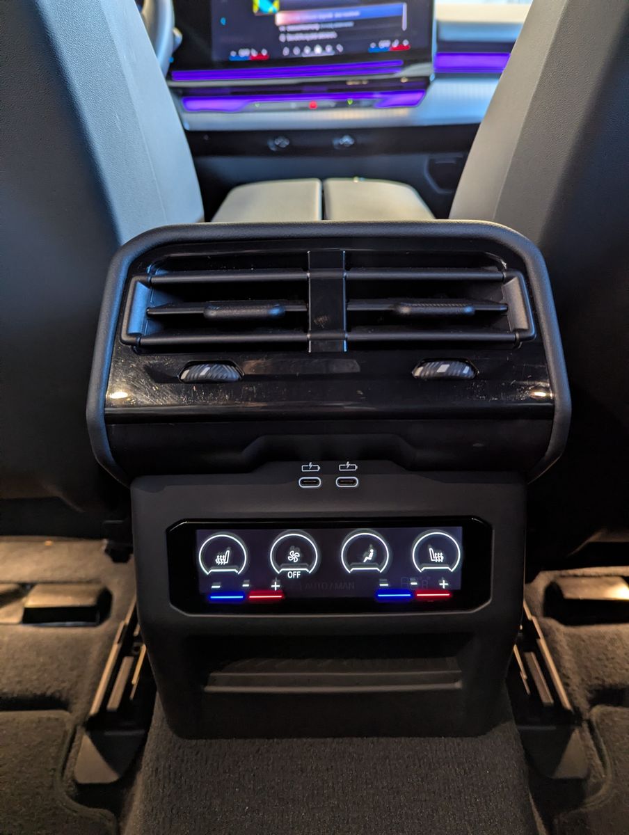 BMW 520 d M-Sport Innov.-Paket H/K LED Pano AHK 360° - Image 23