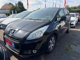 Peugeot 5008 Business Line//7.Sitzer//Pano//HeadUp//