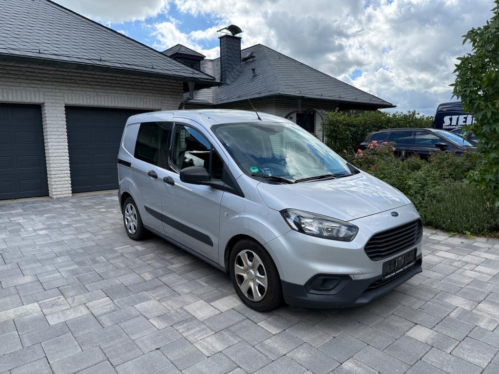 Ford Transit Courier Trend Klima erst 78000Km 2020
