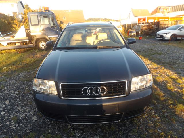 Audi A6 Avant 2.5 TDI