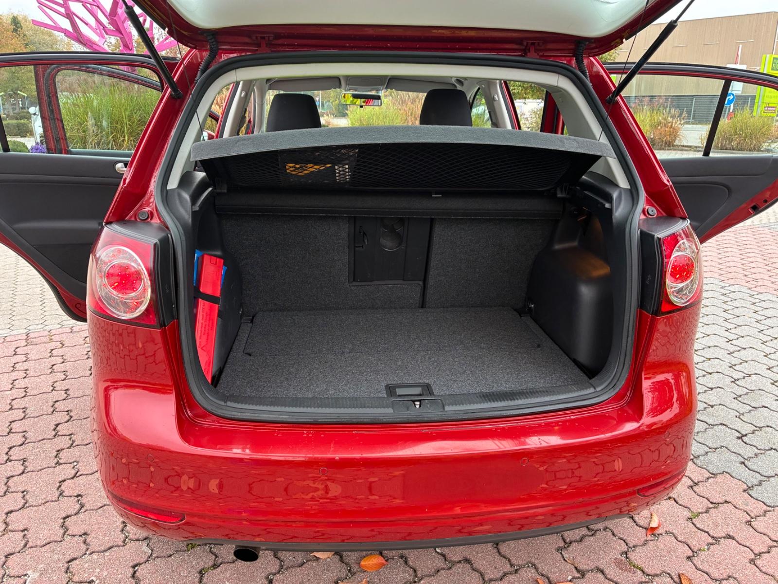 Volkswagen Golf Plus 2011 — photo 8