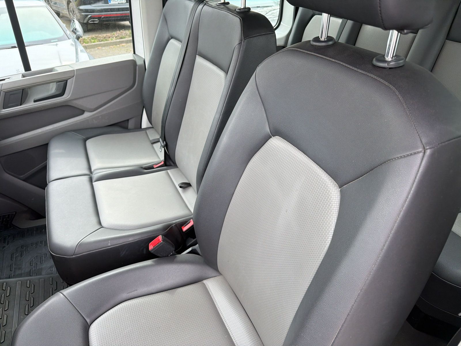 Crafter Pritsche 35 DOKA mittellang FWD