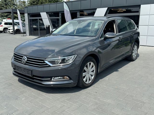 Volkswagen Passat 2.0 TDI NAVI/CAM/SHZ/TEMPOMAT/ACC/PDC