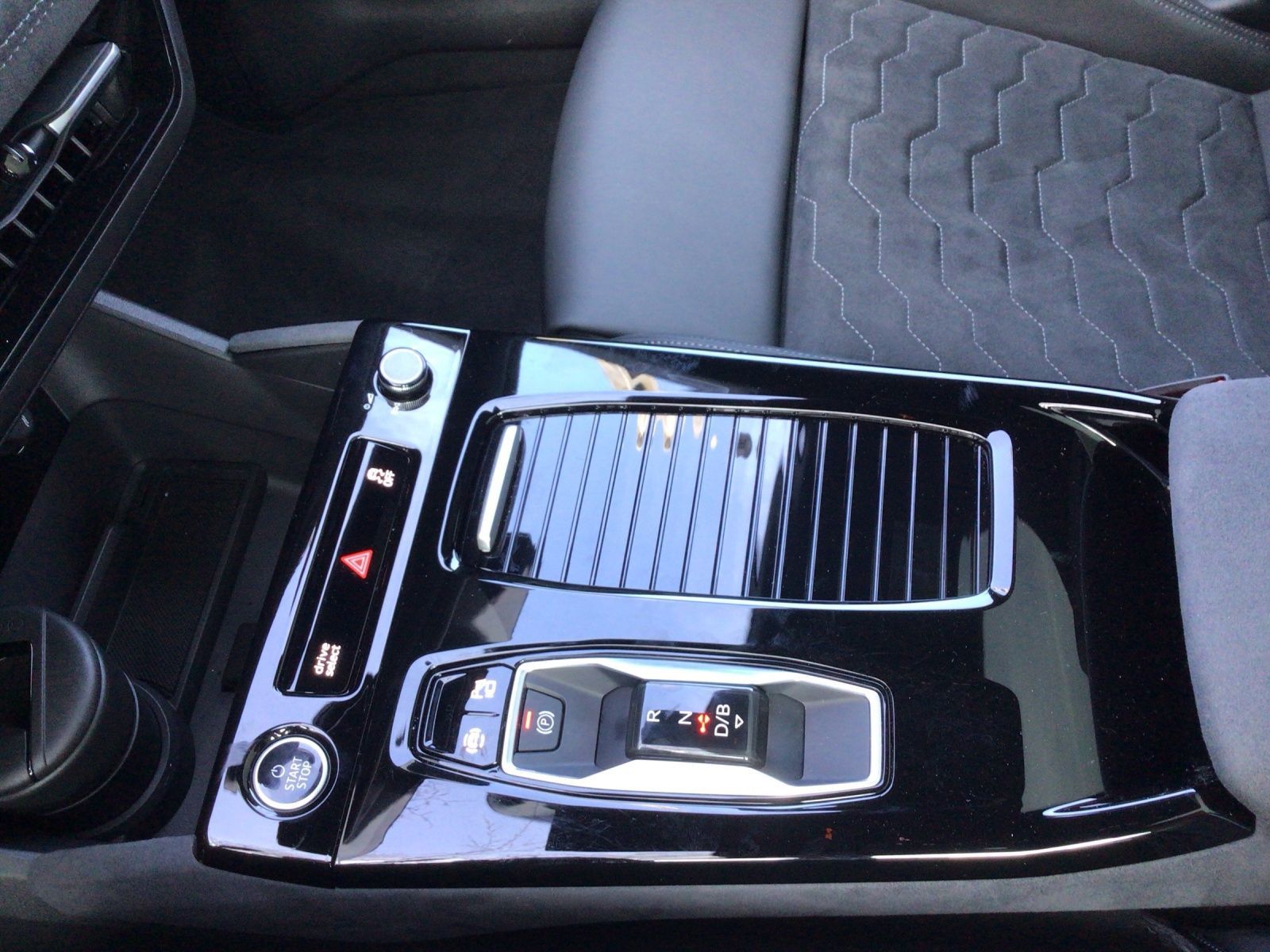 Audi A6 e-tron - Bild 11