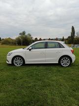 Audi A1 Sportback 1.0 TFSI // 95 PS // unfallfrei - Audi: A 9