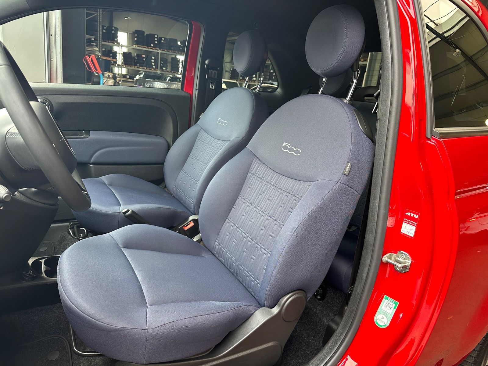 Fahrzeugabbildung Fiat 500C 1.0 GSE Mild-Hybrid Club KOMFORT-PAKET
