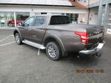 Mitsubishi L200 - Mitsubishi L200: 200