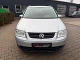 Volkswagen Touran 1.6 Trendline Automatik Tüv neu - Volkswagen Touran mit Benzin-Antrieb: Kleinbus, Automatik, 1.6