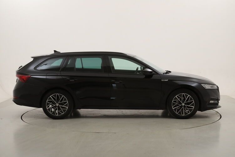 Skoda Octavia Wagon Sportline DSG BR974267 2.0 D imagem 3