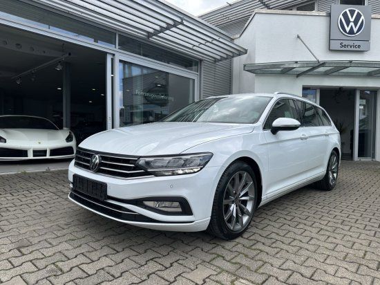 Volkswagen Passat Variant 2.0TDI R-LINE*AHK*KAMERA*HARMAN-K