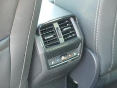 Fahrzeugabbildung Skoda Kodiaq 2.0 TSI DSG 4x4 SPORTLINE *KAM*PANO*NAVI*