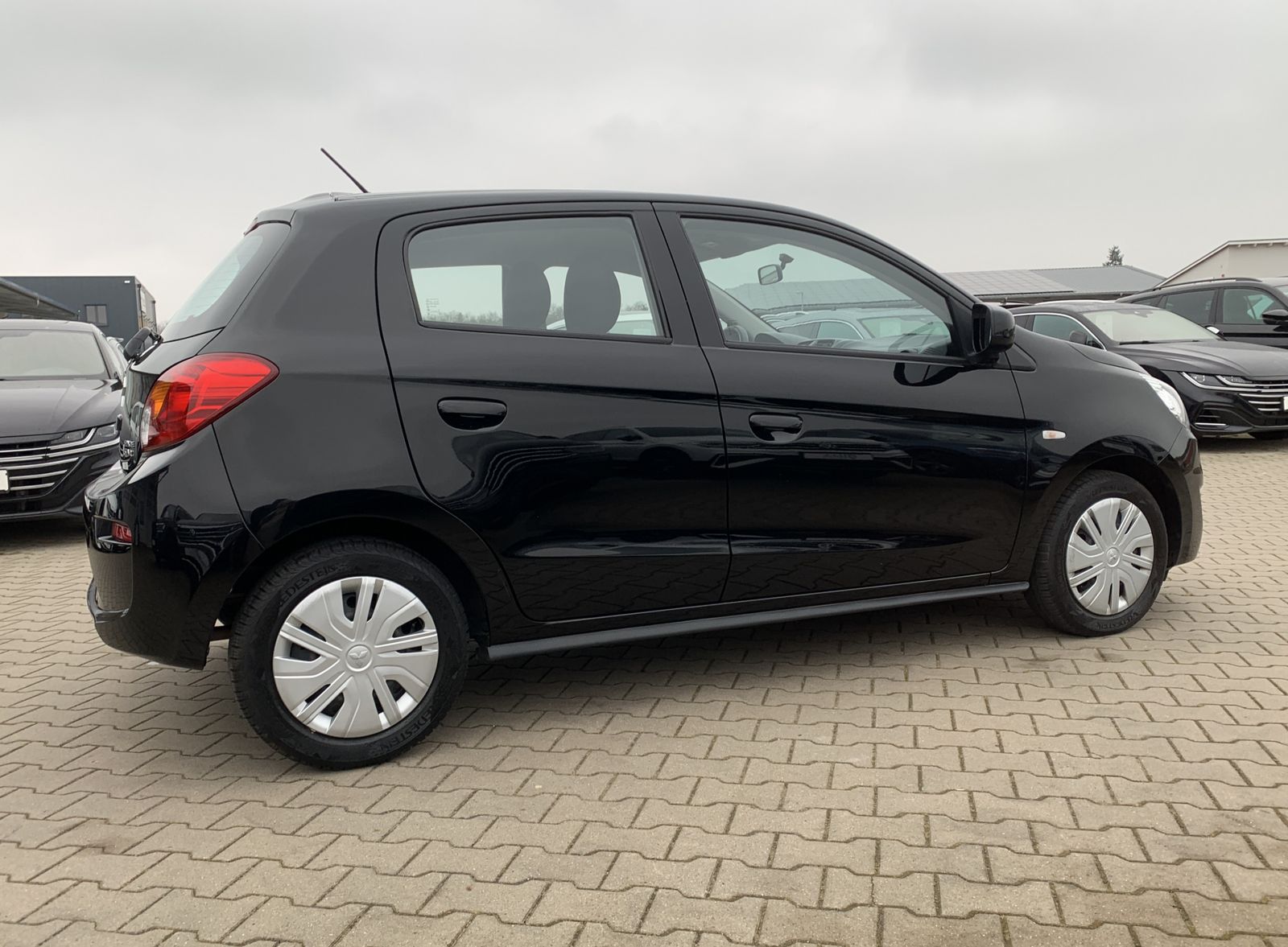 Fahrzeugabbildung Mitsubishi Space Star 1.2 Diamant Edition*Klima*ZV*ELFH