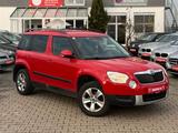 Skoda Yeti 1.2 TSI Ambition*8-FACH*S-HEFT*SHZ*AHK* - Skoda Yeti: Rot
