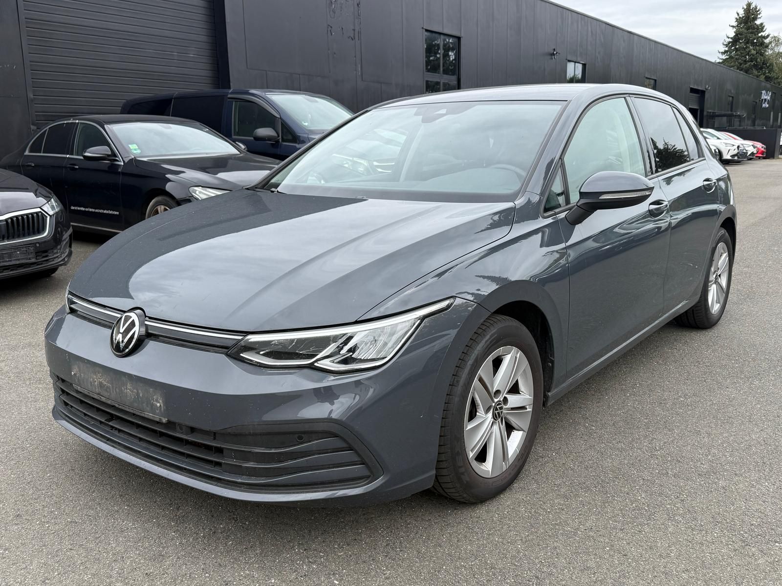 Volkswagen Golf Life 2.0 TDI /TRAVEL/CAM/SHZ/PDC/KLIMA/
