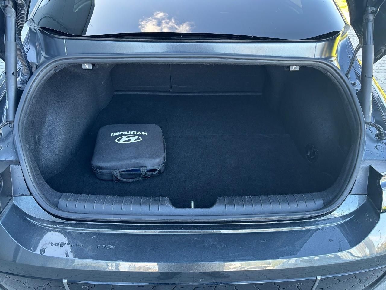 Fahrzeugabbildung Hyundai Ioniq 6 Techniq Elektro *AHK*