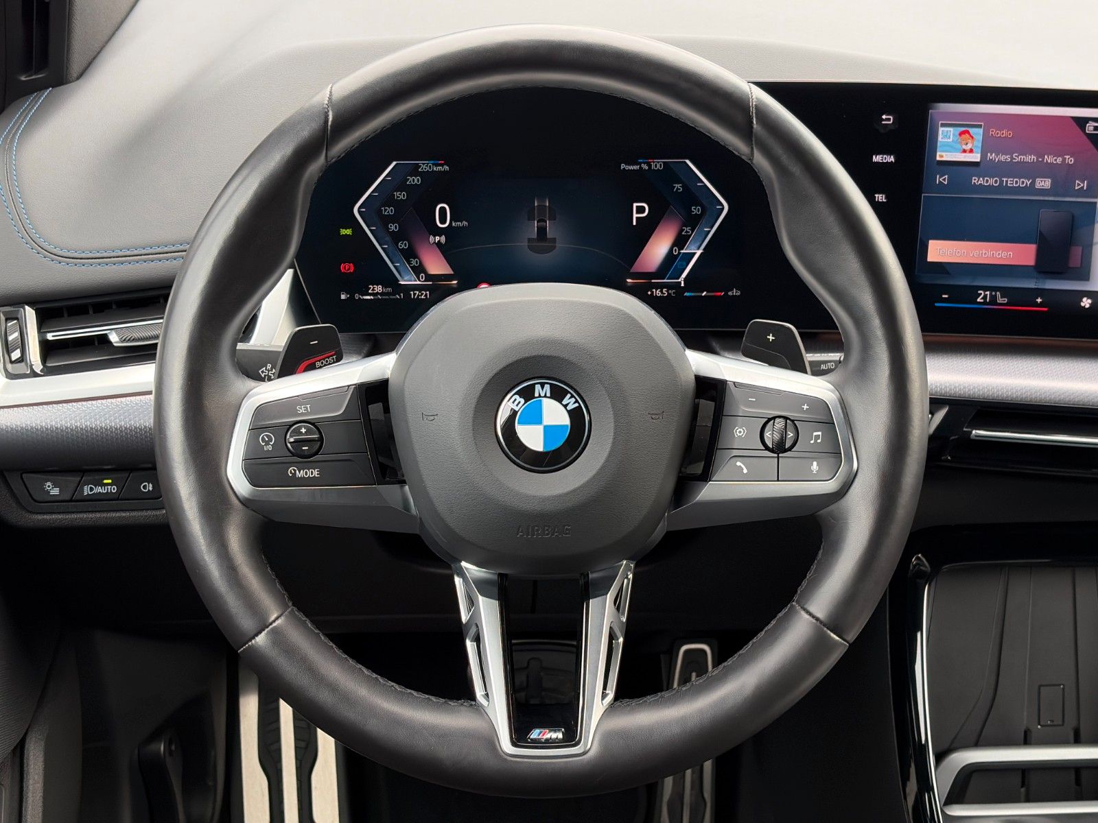 Fahrzeugabbildung BMW 218i Active Tourer M Sport Alcan. Massage CAM
