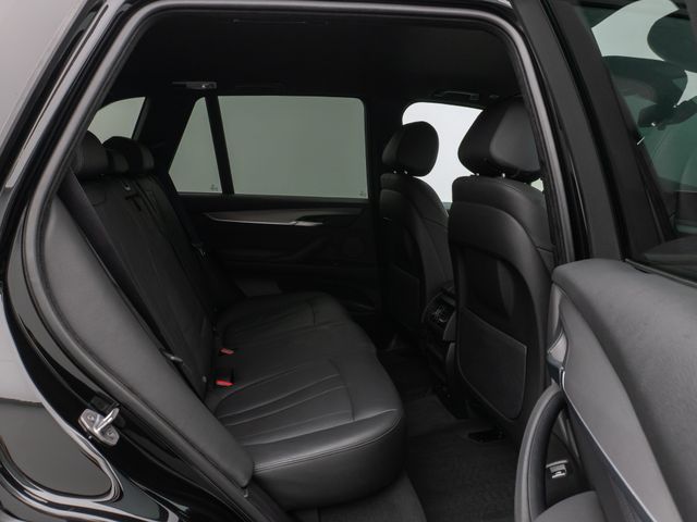 Foto Nummer 26: BMW X5 M50