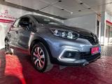 Renault Captur // Navi + Sitzheizung + Garantie \\ - Renault Captur mit Diesel-Antrieb: Automatik